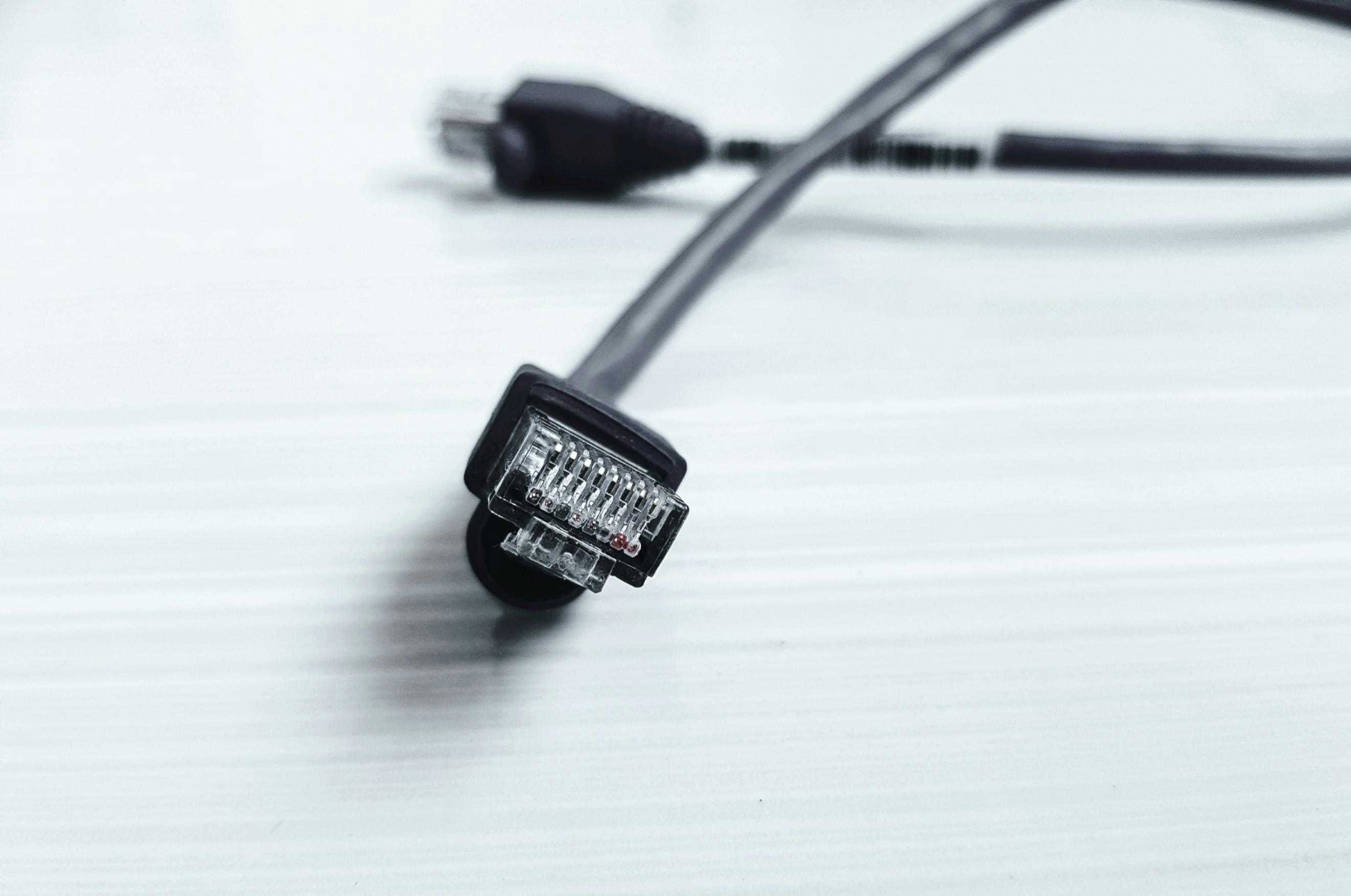 Mouser Now Offering Molex MX150 Cylinder Thru Seal Connectors for Next Generation Automotive and Industrial Applications